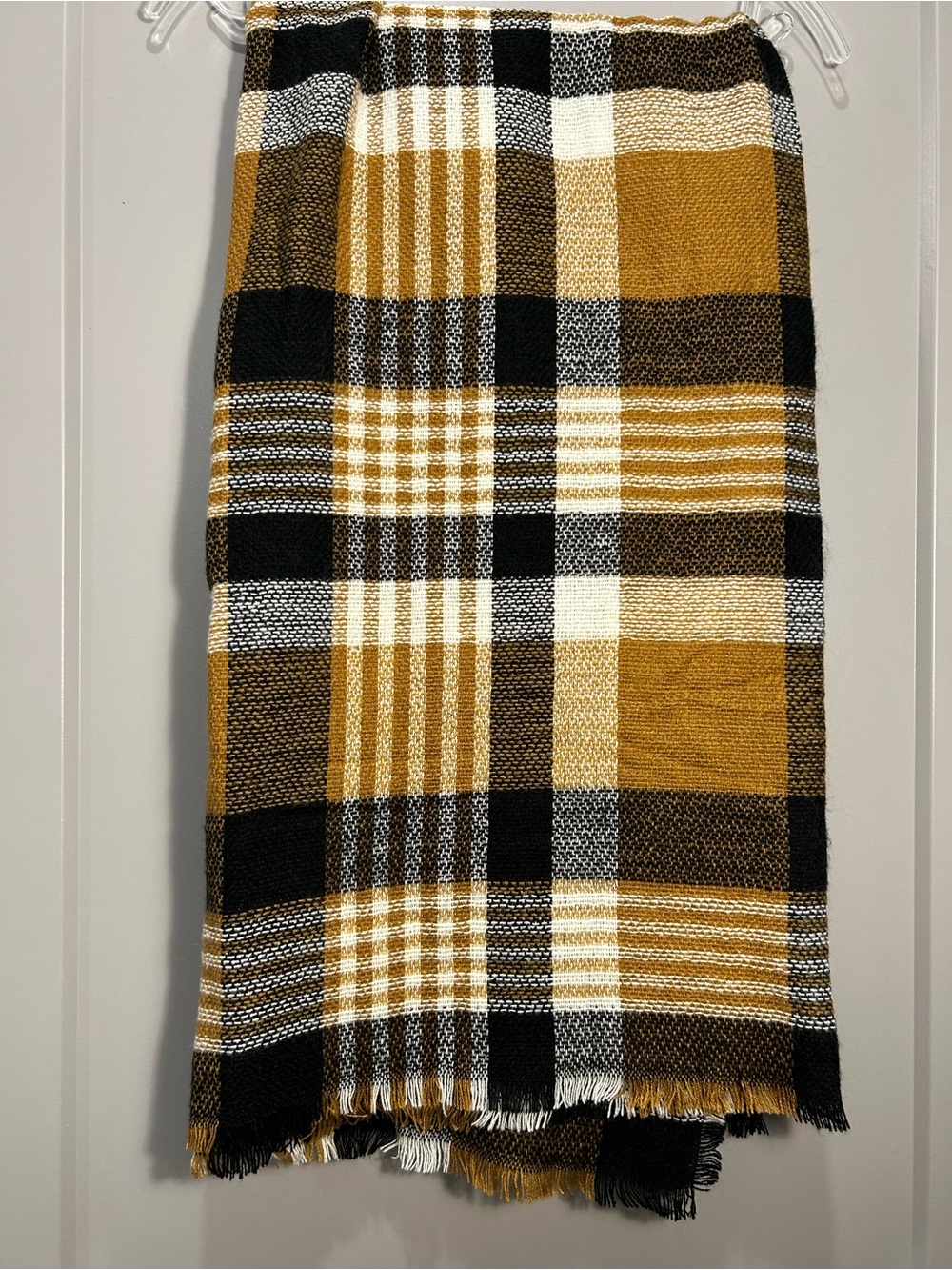 Modcloth | Blanket Scarf | Women’s | Tan, White, Black Plaid